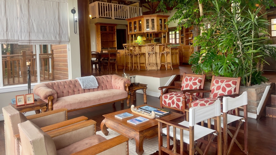 To Let 5 Bedroom Property for Rent in Southern Cross Western Cape